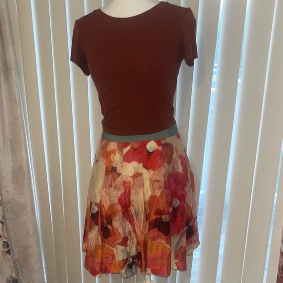 LOFT Linen Multicolor Abstract Floral Flowy Skirt - Picture 2 of 12